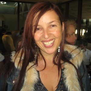 Meet your Posher, Eva